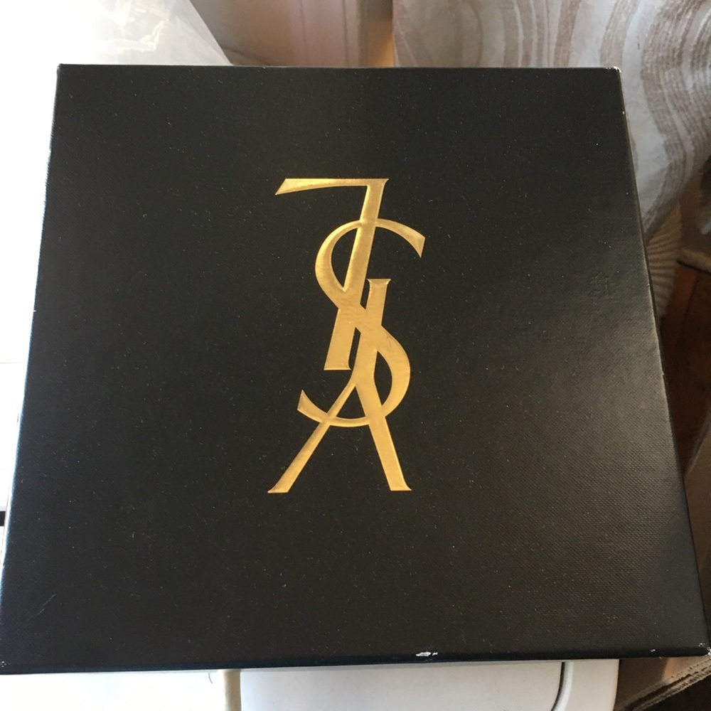 Luxury Black and Gold Decorative Box